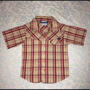 Kestrel Ridge Red Plaid Button Down Short Sleeves